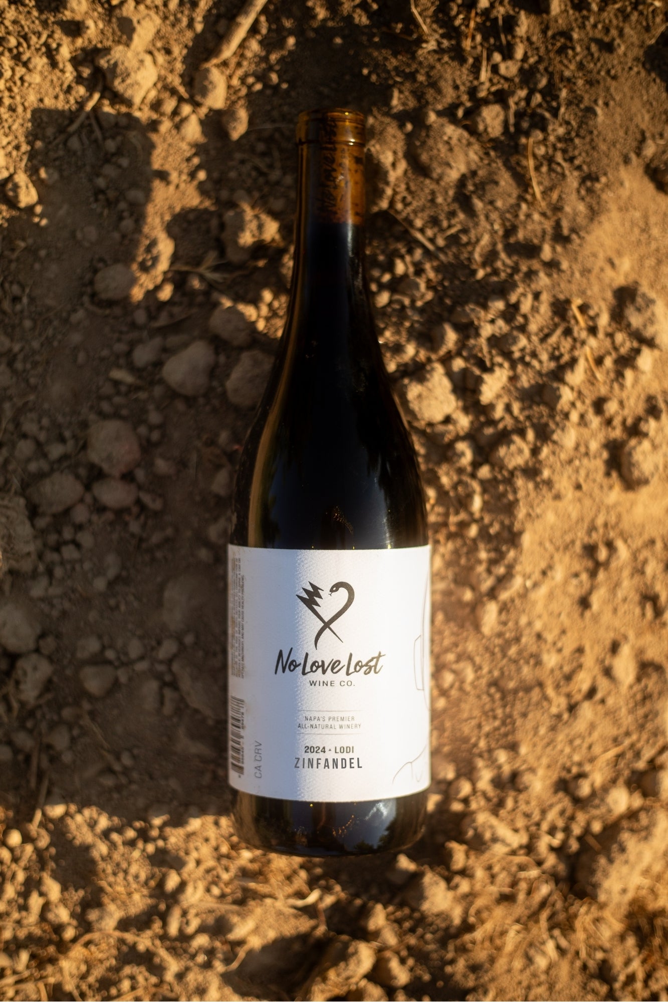 2024 No Love Lost Sonoma Zinfandel — head-trained vines from Alexander Valley’s Geyser Vista, hand-farmed and made with semi-carbonic maceration. Bold layers of fresh berries, herbs, dried fruit, and tapenade with a touch of petrol. Distinctive, dramatic natural Zinfandel at 13.6% ABV.